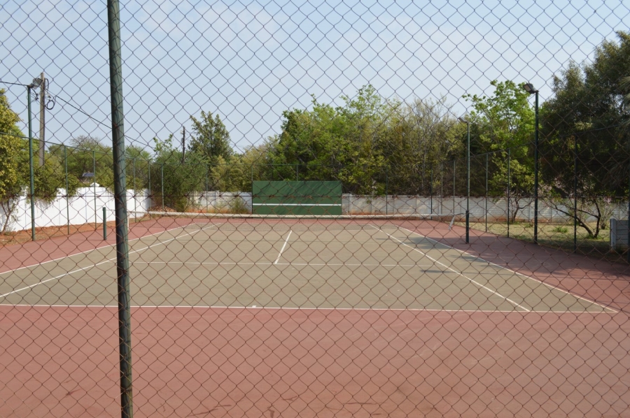 4 Bedroom Property for Sale in Wilkoppies North West